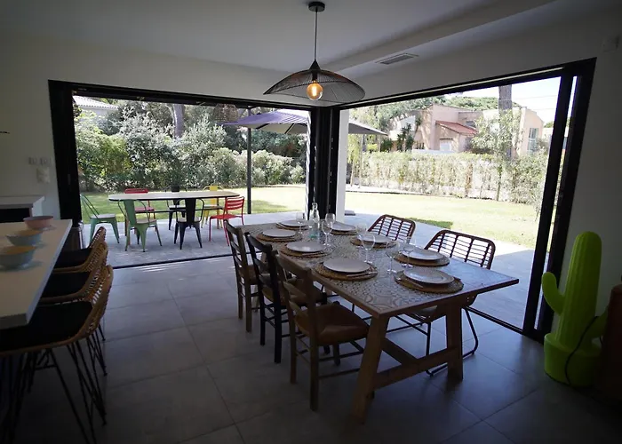 Les Pesquiers Tatil Evi