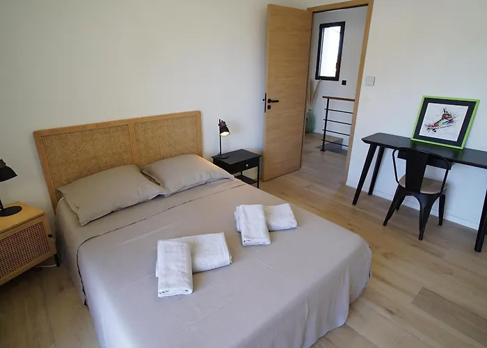 Les Pesquiers 別荘 イエール