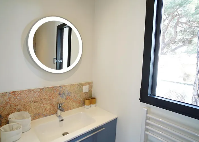 Les Pesquiers 別荘 イエール